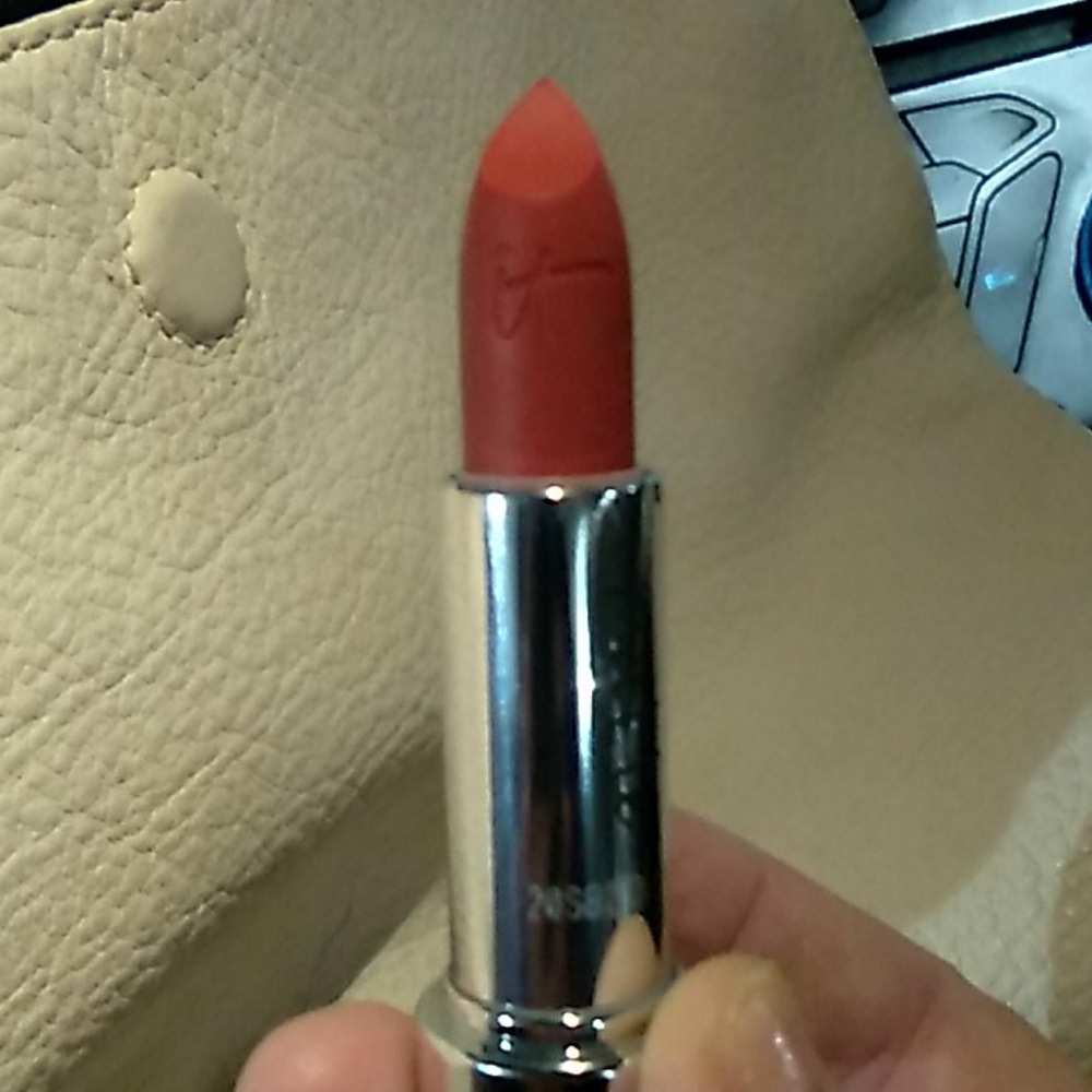 IT COSMETICS PILLOW LIPS LIPSTICK